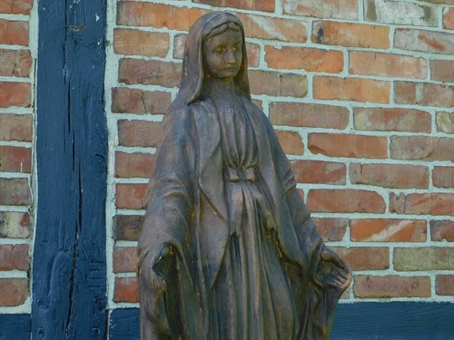 Maria Garden Statue – 110 cm – Stone with Oxide Finish – Large Stone Statue of Mary for Garden or Chapel