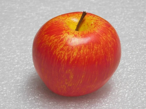 Red Artificial Apple – Decorative Artificial Fruit