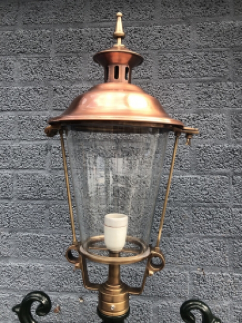 Outdoor lamp, lantern with ceramic fitting and glass, cast aluminium pole, with copper round shade, high 240 cm